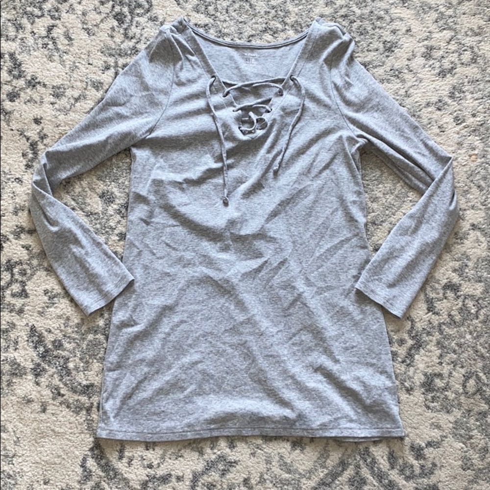 old navy long sleeve tee
